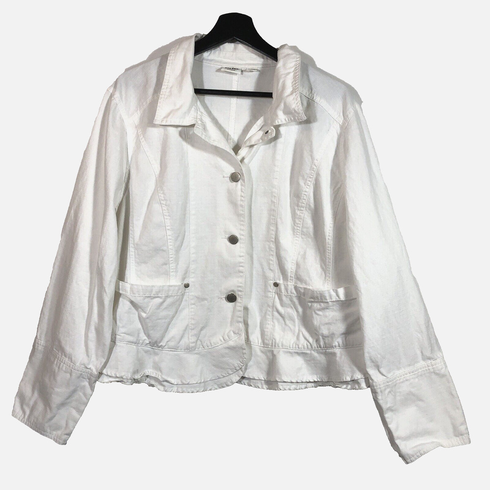 Cato White Denim Jacket with Ruffle Accent Pockets Three Button Cuff 18/20 Retro